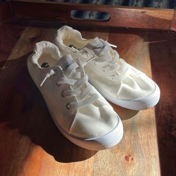 Jenn Ardor white, comfortable Slip on sneakers size 5. - Picture 1 of 7